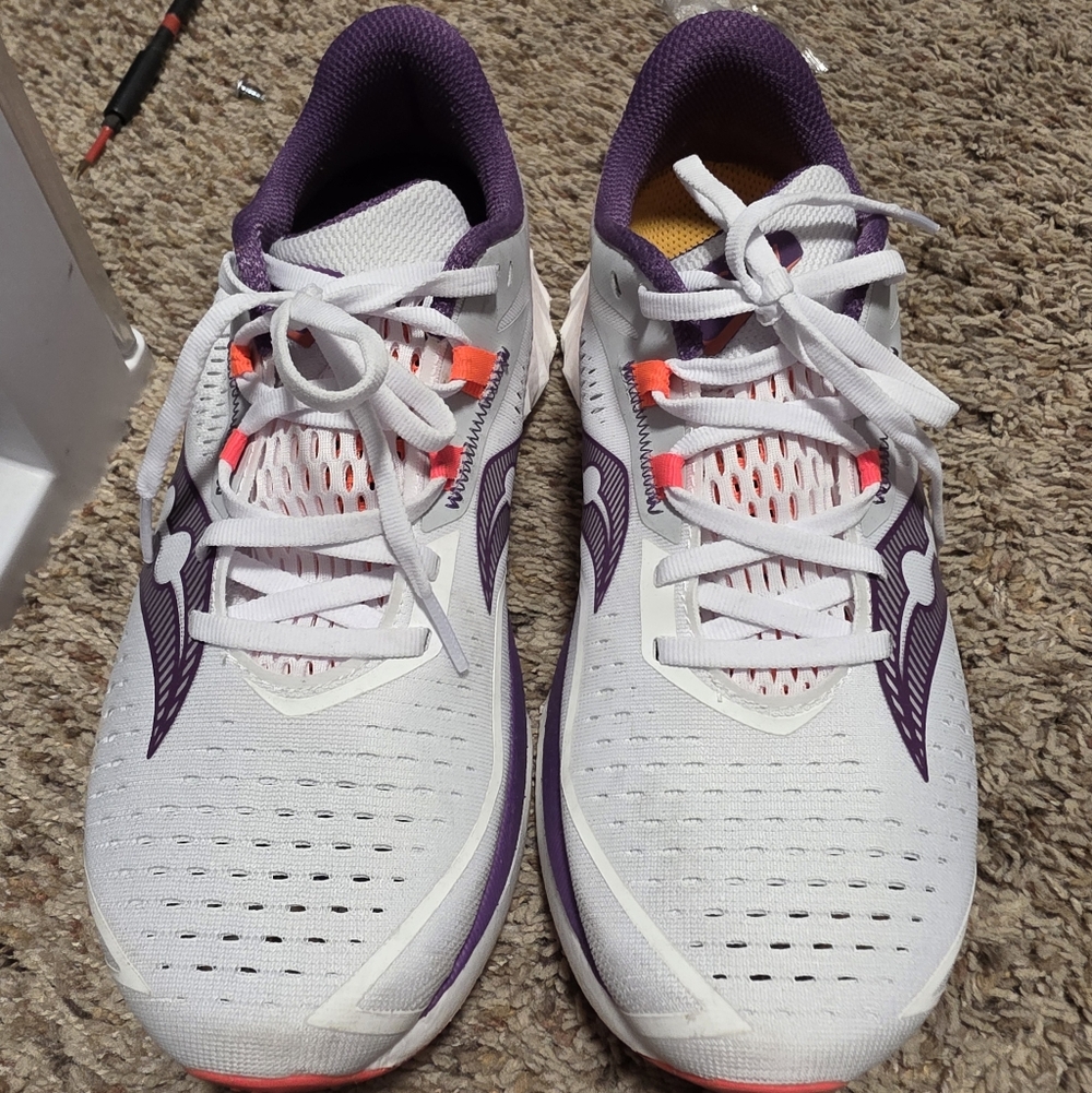 Saucony Endorphin Speed 4 – Women’s Running Shoes